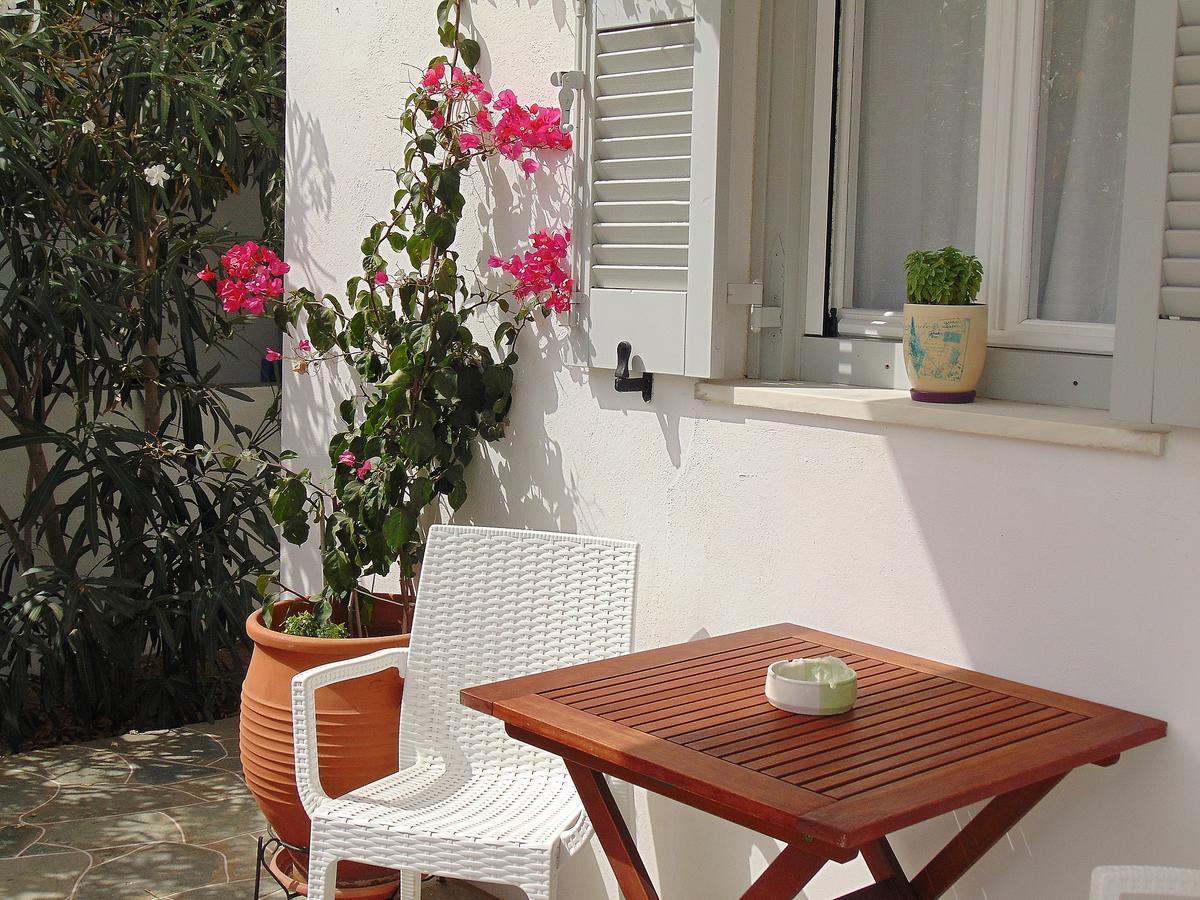 George'S Place Sifnos - Apartments Apollonia Exterior photo